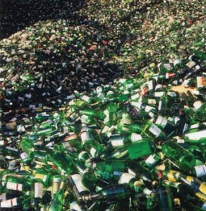 Reciclaje de vidrio verde
